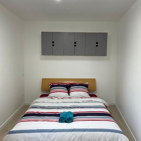Ferienwohnung Studio Avec Mezzanine Joinville-le-Pont Exterior foto
